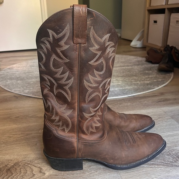 Ariat Men's Brown Heritage R Toe Leather Western Boots - Picture 2 of 8